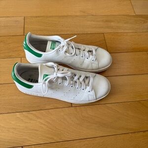 Women’s Stan Smith Adidas 9.5